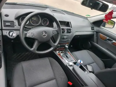 Gebraucht Mercedes C220 170 PS (125 kW) 2008 Grau Kombi