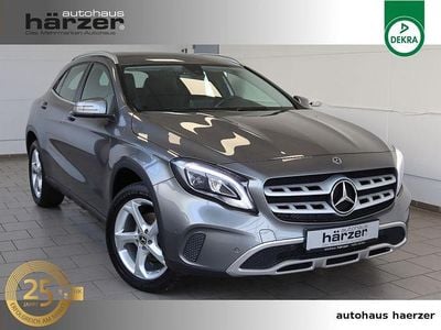 Usata Mercedes GLA200 Urban 156 CV (114 kW) 2017 Grigio SUV