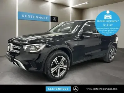 Gebraucht Mercedes GLC300e AMG 320 PS (235 kW) 2021 Schwarz SUV