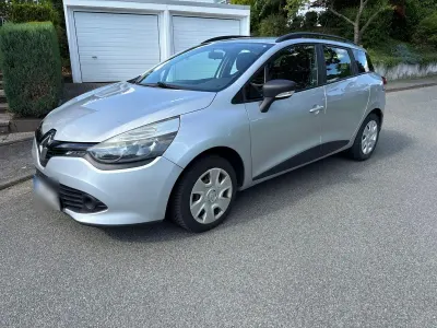 Gebraucht Renault Clio GrandTour Expression 75 PS (55 kW) 2015 Silber Kombi