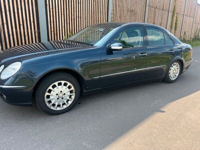 Mercedes E220