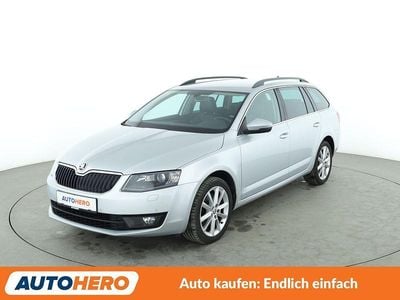 Grau Gebraucht 2015 Skoda Octavia Style Kombi | 14.140 € (Fairer Preis)
