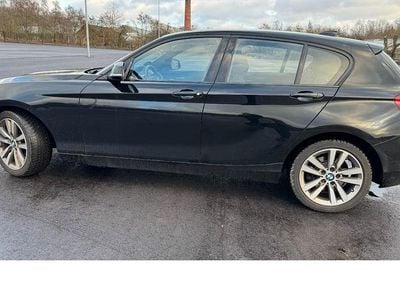 Schwarz Gebraucht 2017 BMW 116 Sport Line Kleinwagen | 12.900 € (Fairer Preis)