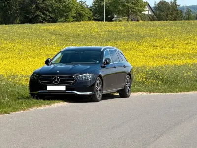 Gebraucht Mercedes E220 Avantgarde 200 PS (147 kW) 2022 Schwarz Kombi