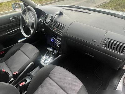 Gebraucht VW Golf IV 102 PS (75 kW) 2000 Silber Kleinwagen