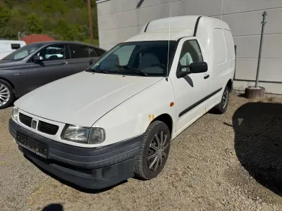 Usata Seat Inca 64 CV (47 kW) 2002 Bianco Monovolume