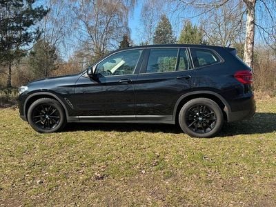 Używany BMW X3 Advantage 184 KM (135 kW) 2018 Czarny SUV