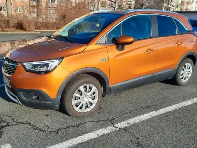 Używany Opel Crossland Ultimate 131 KM (96 kW) 2019 Pomarańczowy SUV