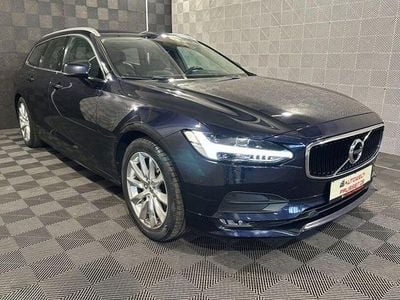 Gebraucht Volvo V90 Momentum 235 PS (172 kW) 2018 Blau Kombi