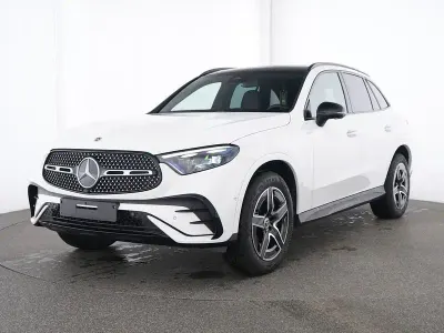 Gebraucht Mercedes GLC400d AMG 252 PS (185 kW) 2025 Polarweiss SUV
