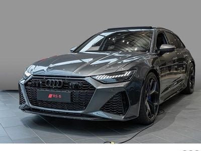 Grau Neu 2025 Audi RS6 Performance Kombi | 165.983 € (Teuer)