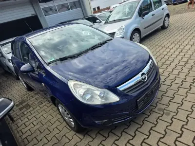 Gebraucht Opel Corsa Selection 86 PS (63 kW) 2011 Royal blau (s2) Kleinwagen