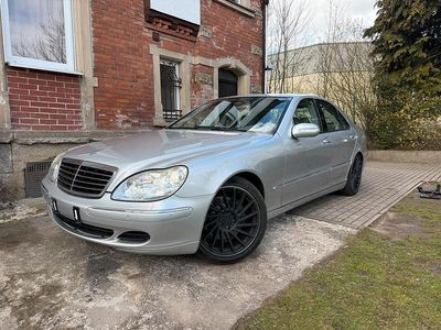Gebraucht Mercedes S320 204 PS (150 kW) 2003 Silber Limousine