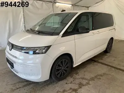 Gebraucht VW Multivan Life 218 PS (160 kW) 2022 Candyweiß Van / Kleinbus