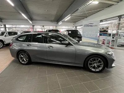 Gebraucht BMW 318 Sport Line 150 PS (110 kW) 2022 Skyscraper grau Kombi