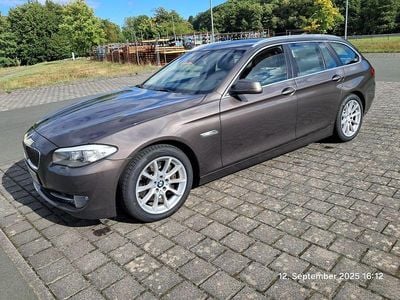 Gebraucht BMW 530 272 PS (200 kW) 2013 Grau Kombi