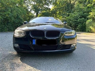 Gebraucht BMW 330 Cabriolet Sport Line 272 PS (200 kW) 2009 Schwarz Cabrio
