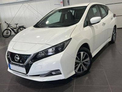 Gebraucht Nissan Leaf Acenta 110 kW (150 PS) 2021 Weiß Kleinwagen