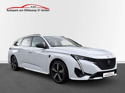 Okenit weiß metallic Gebraucht 2024 Peugeot 308 SW GT Kombi | 21.990 € (Fairer Preis)