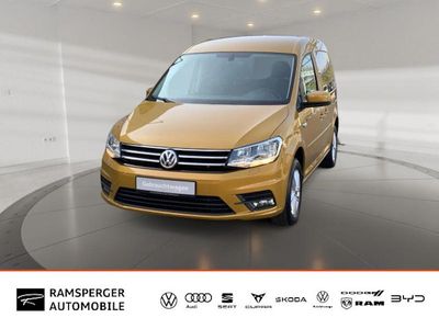 Usata VW Caddy Comfortline 102 CV (75 kW) 2017 Giallo Monovolume