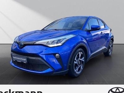 Begagnad Toyota C-HR Team 184 HK (135 kW) 2022 Blå SUV