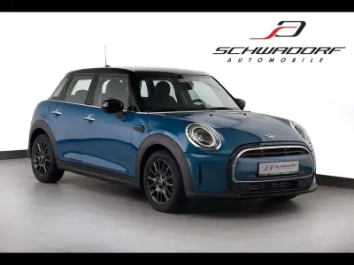 Gebraucht Mini Cooper Classic 136 PS (100 kW) 2023 Blau Kleinwagen