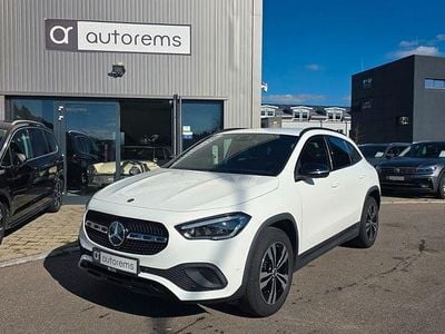 Mercedes GLA220