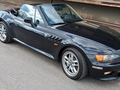 Schwarz Gebraucht 2000 BMW Z3 Cabrio | 11.150 € (Etwas zu teuer)