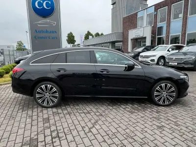 Gebraucht Mercedes CLA200 Shooting Brake Advanced 150 PS (110 kW) 2023 Nachtschwarz Kombi