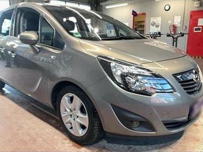 Gebraucht Opel Meriva 100 PS (73 kW) 2011 Braun Van / Kleinbus
