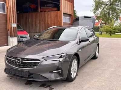Gebraucht Opel Insignia Business 122 PS (89 kW) 2022 Grau Kombi