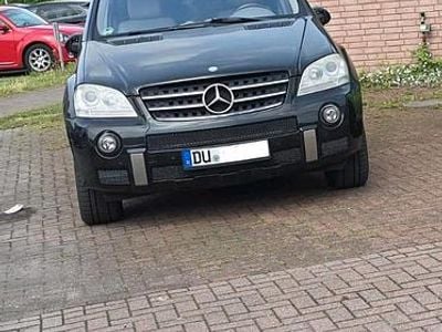 Gebraucht Mercedes ML500 306 PS (225 kW) 2006 Schwarz SUV