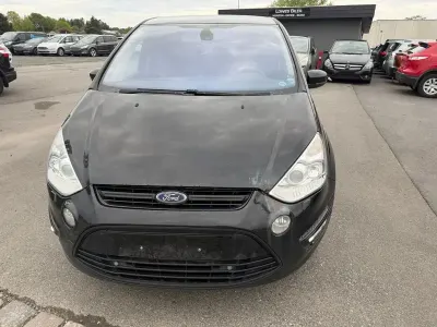 Gebraucht Ford S-MAX Trend 116 PS (85 kW) 2010 Schwarz Van / Kleinbus