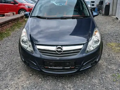 Gebraucht Opel Corsa 90 PS (66 kW) 2009 Blau Kleinwagen
