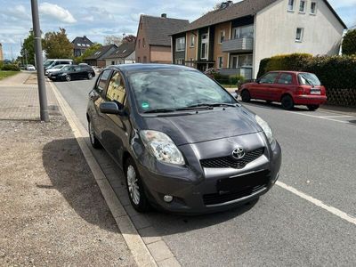 gebraucht Toyota Yaris 100PS, 2.Hand, Scheckheftgepflegt,Klimaa