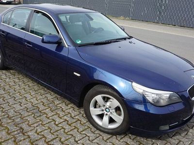 BMW 523