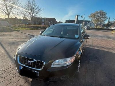 Begagnad Volvo V70 Kinetic 163 HK (119 kW) 2009 Svart Kombi