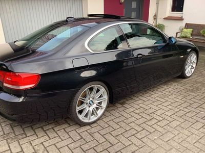 BMW 325