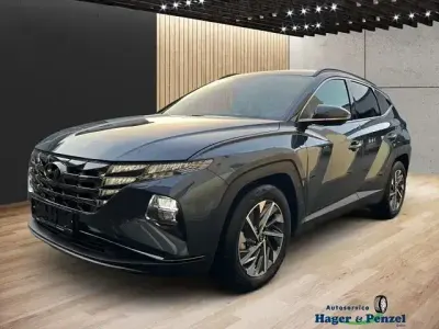 Gebraucht Hyundai Tucson 136 PS (100 kW) 2024 Sailing blue u2p (metallic) SUV
