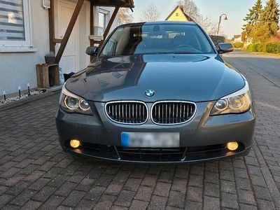 Gebraucht BMW 525 Performance 215 PS (158 kW) 2004 Grau Limousine