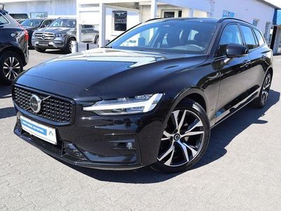 Second-hand Volvo V60 Plus 197 CP (144 kW) 2023 Negru Break