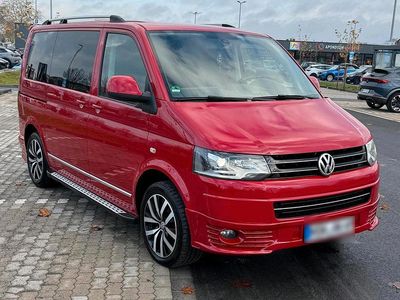 Usata VW Multivan Highline 179 CV (131 kW) 2015 Rosso Monovolume