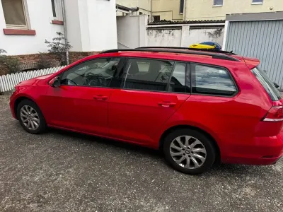 Second-hand VW Golf VII United 150 CP (110 kW) 2020 Roșu Break
