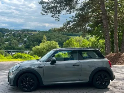 Gebraucht Mini John Cooper Works 136 PS (100 kW) 2021 Grau Kleinwagen