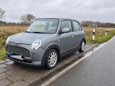 Grau Gebraucht 2010 Daihatsu Trevis Kleinwagen | 3.499 €