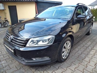 Usado VW Passat Trendline 140 HP (102 kW) 2014 Preto Sedan