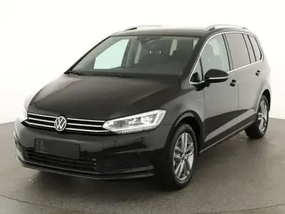 Neu VW Touran Comfortline 150 PS (110 kW) 2026 Schwarz metallic Van / Kleinbus