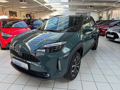 Neu Toyota Yaris Cross 131 PS (96 kW) 2026 Juniper blue metallic SUV