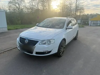 Gebraucht VW Passat 150 PS (110 kW) 2010 Weiß Limousine