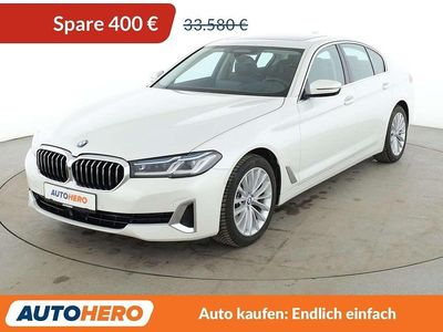 Weiß Gebraucht 2021 BMW 520 Luxury Line Limousine | 33.180 € (Superpreis)